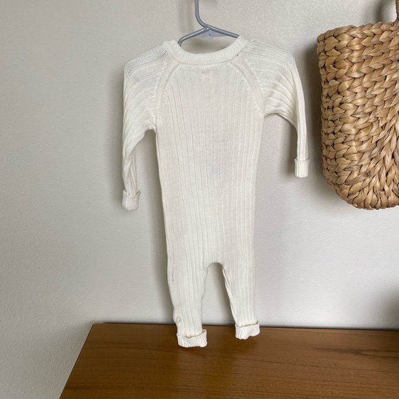 Soft Cream Knit Kids Footie - Picture 3 of 4